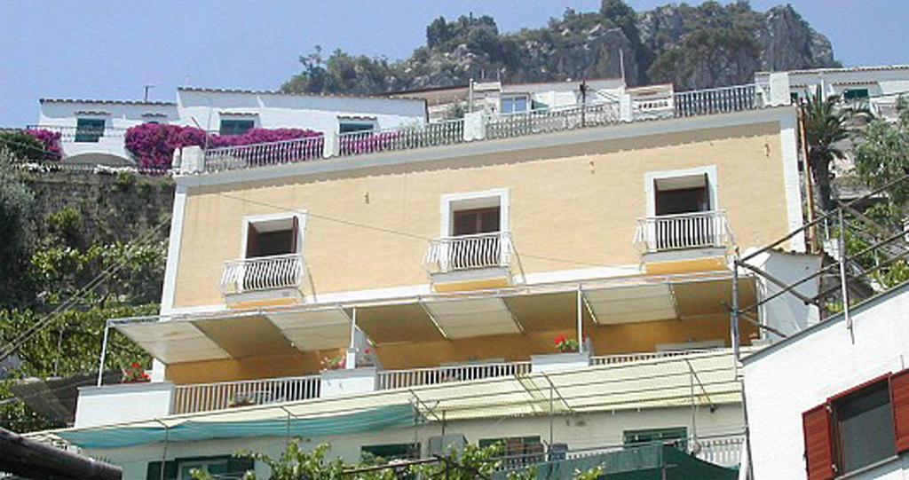 Ludovica Apartment Type B Positano Camera foto